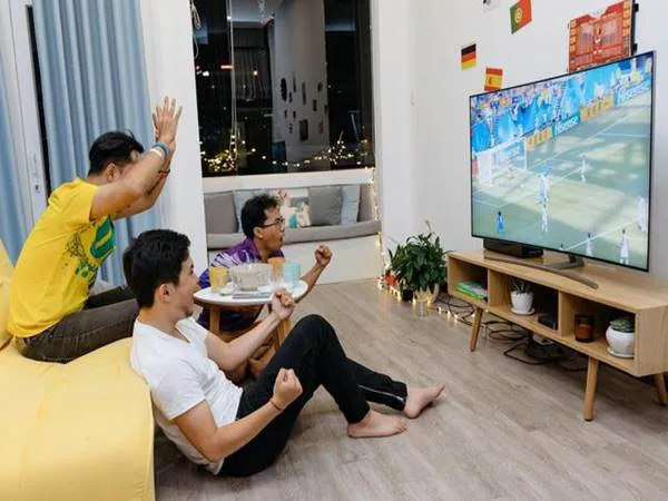Vì sao nhiều người chuyển sang xem bóng đá online?